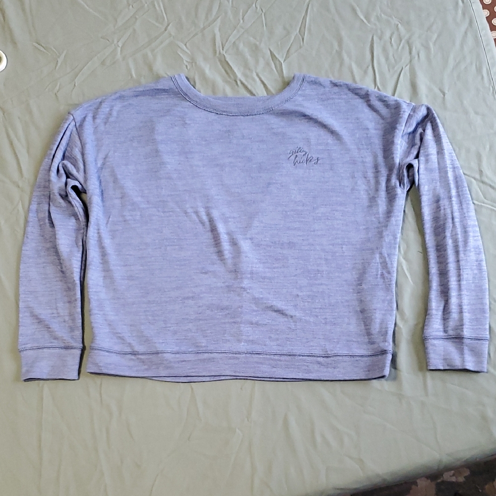 Gilly Hicks Heather Blue long sleeve shirt w/ Open V-Neck in back. NWOT.